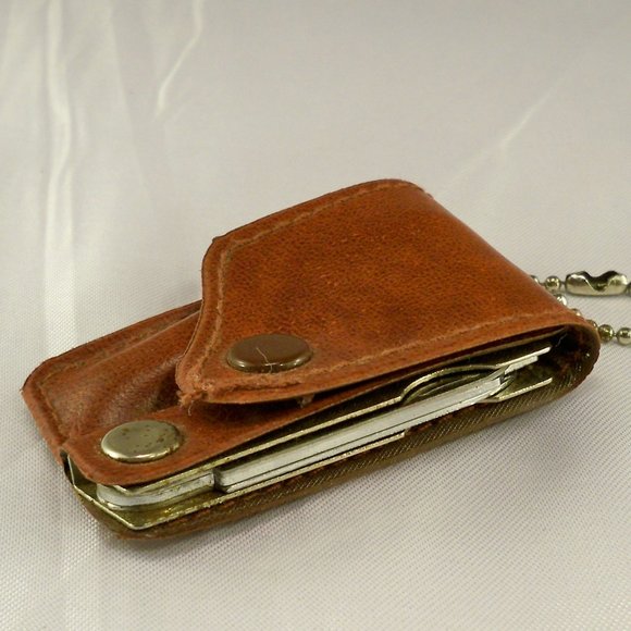 La Cross Toe Neil Clippers, Knife, Flathead, Bottle Opener & File - Picture 2 of 4